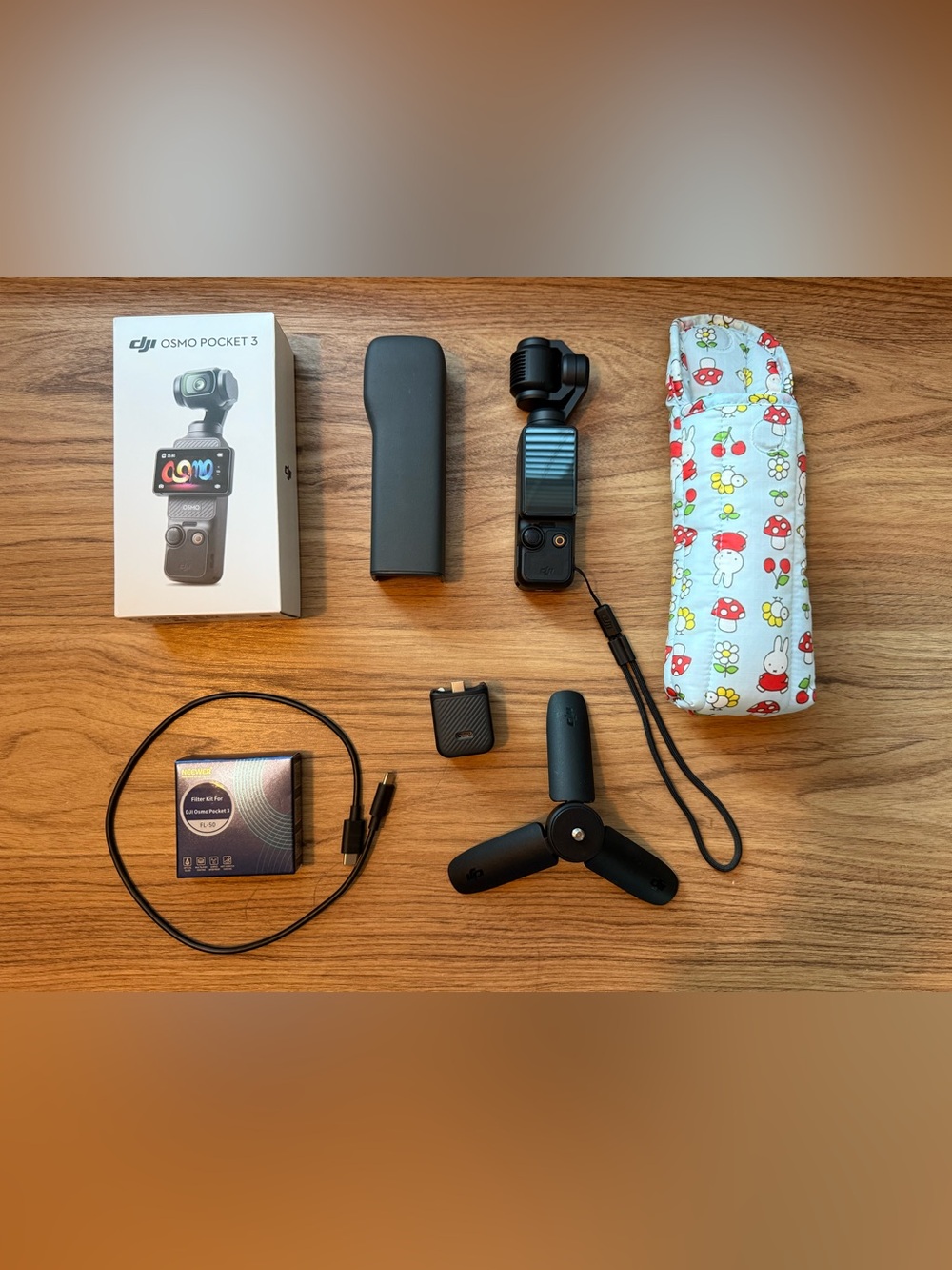 DJI Osmo Pocket 3 + Accessories